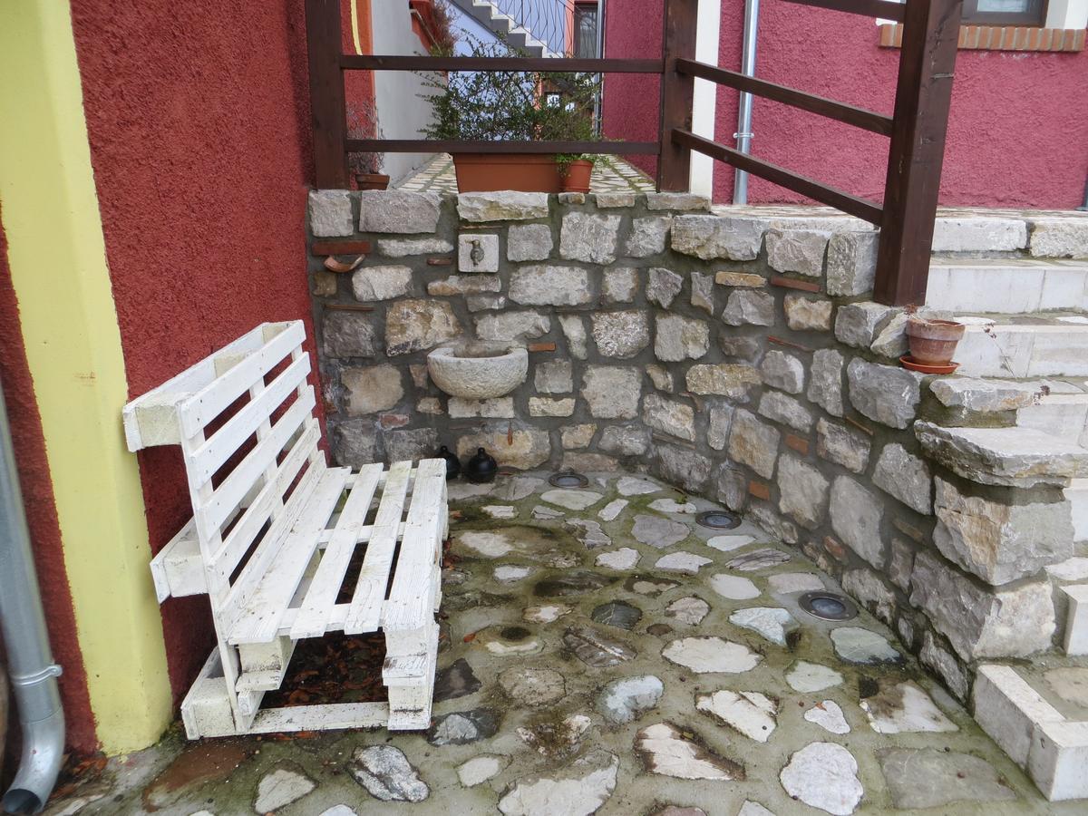Borgo Lamurese Bed & Breakfast 2*
